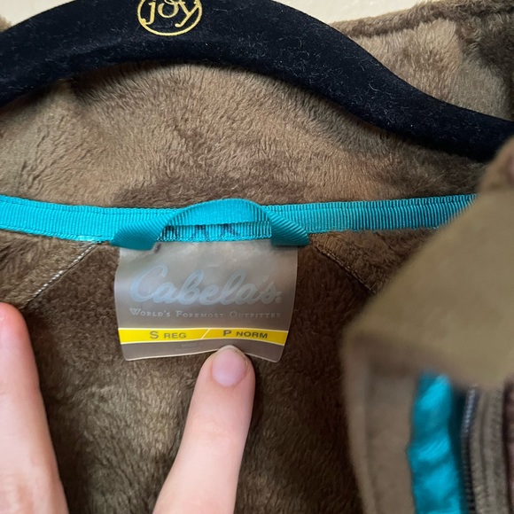 Cabela’s jacket - Picture 2 of 4